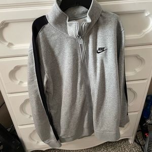 Crew neck zip up
